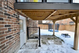 5 Arctic Grail Rd in Vaughan, ON - Building Photo - Building Photo