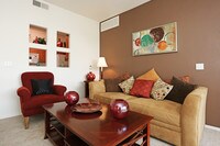 3BR, 2BA - Trinidad 1088 SF - Indigo Palms Apartments in Phoenix, Arizona