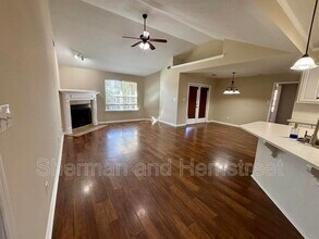 4477 Country Glen Cir in Grovetown, GA - Building Photo - Building Photo