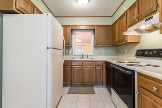2416 Mapleton Ln in Raleigh, NC - Building Photo - Building Photo