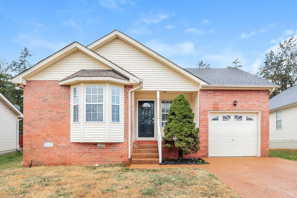 4020 Calumet Dr in Nashville, TN - Foto de edificio