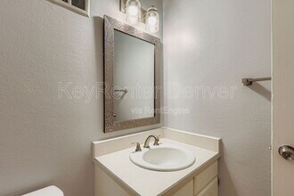 6468 E Bates Ave in Denver, CO - Building Photo - Building Photo
