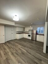 9687 Windsor St in Chilliwack, BC - Building Photo