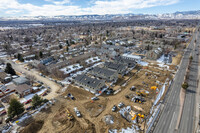 Creekside Homes in Arvada, CO - Building Photo - Building Photo