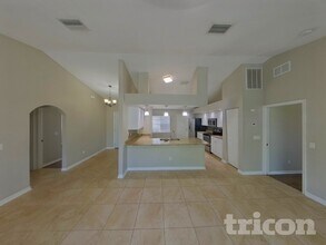 5197 Brickell Dr in North Port, FL - Building Photo - Building Photo