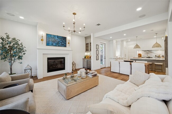 property at 2031 Sheridan St