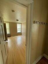 327 W 4th St in Duluth, MN - Building Photo - Building Photo