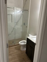 1209 Center Ln, Unit JADU in Los Banos, CA - Building Photo - Building Photo