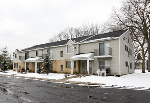 Applewood Apartments