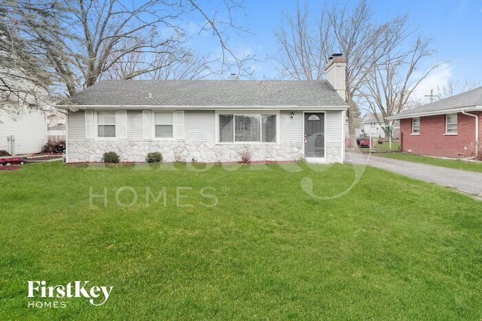 1382 Teakwood Ln in Crystal Lake, IL - Building Photo
