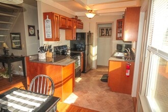 146 Valley View Trail in Fleetwood, NC - Building Photo - Building Photo