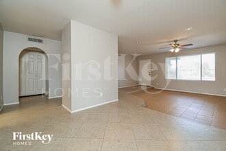 3350 S George Dr in Tempe, AZ - Building Photo - Building Photo