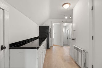 1121 Leonard Pl, Unit 3 in Evanston, IL - Foto de edificio - Building Photo