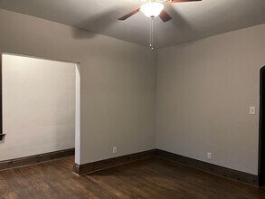 5209 Globe Ave in Cincinnati, OH - Building Photo - Building Photo