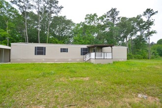 136 Birchwood Dr in Huffman, TX - Building Photo - Building Photo