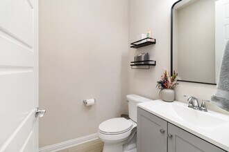 1614 Frontier Valley Dr in Austin, TX - Building Photo - Building Photo