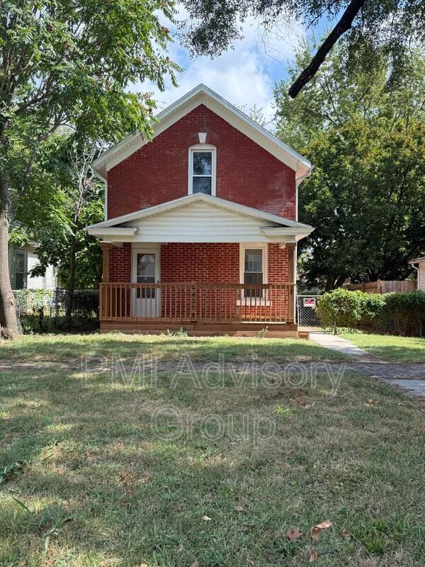 property at 420 SW Clay St