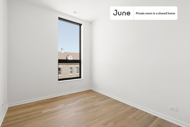 property at 2122 S Hoyne Ave