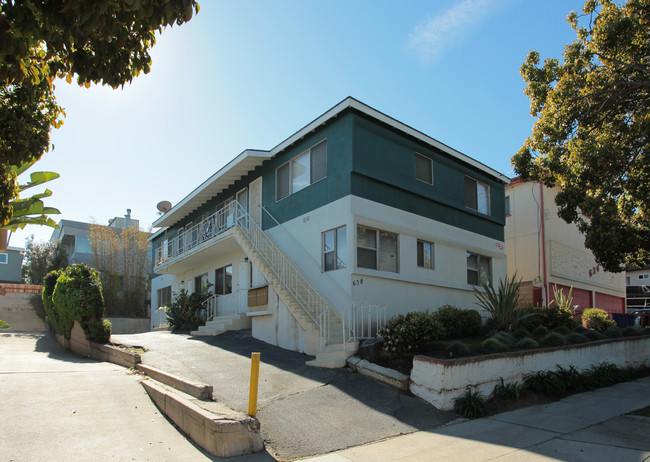 638 Grant St in Santa Monica, CA - Foto de edificio - Building Photo