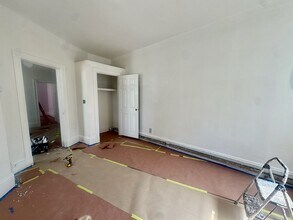 14 Quint Ave, Unit 14 in Boston, MA - Building Photo - Building Photo