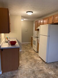 Geneseo Heights Apartments photo'