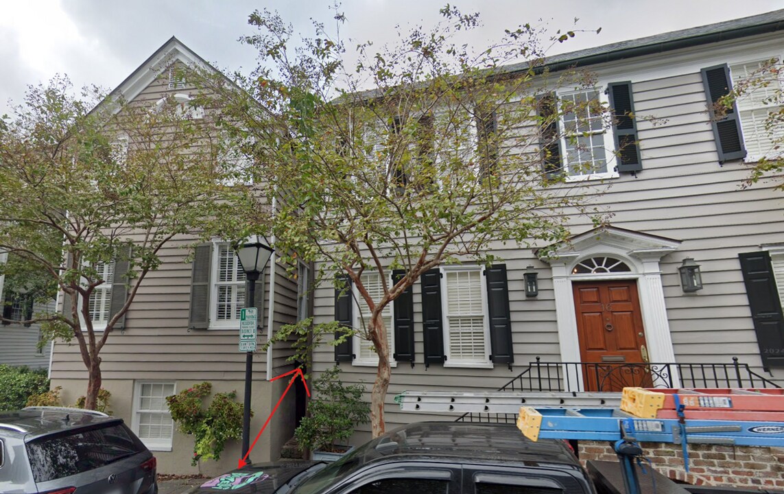 16 1/2 Water St in Charleston, SC - Building Photo
