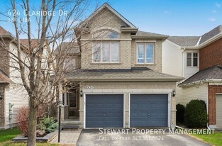 424 Claridge Dr in Ottawa, ON - Building Photo