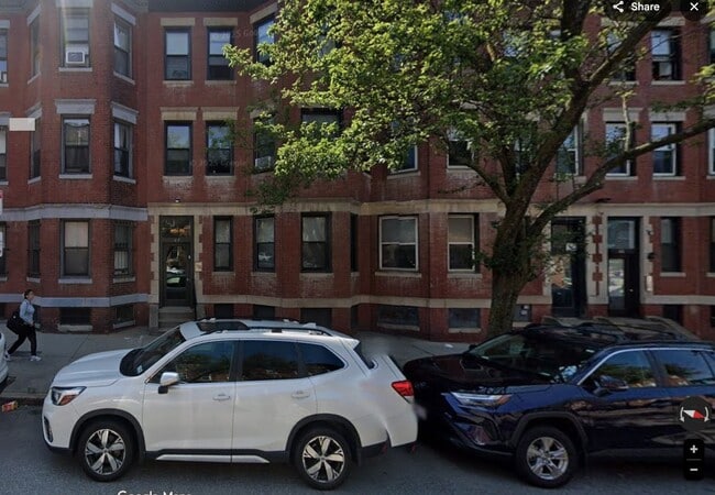 property at 67 S Huntington Ave