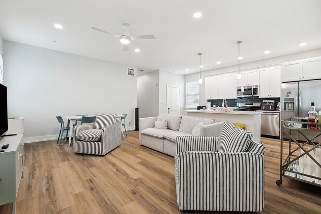 property at 1809 Hillary St