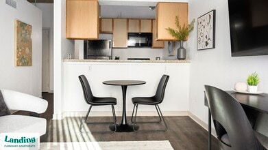 1451 24th St, Unit 1290 in Denver, CO - Building Photo - Building Photo