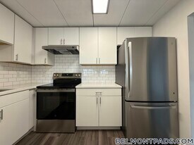 55 Hill Rd, Unit 408 in Belmont, MA - Building Photo