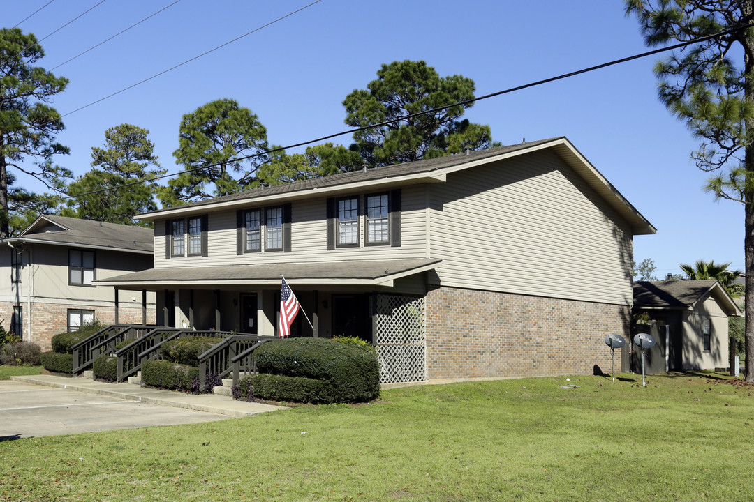 Lake Forest in Daphne, AL - Foto de edificio