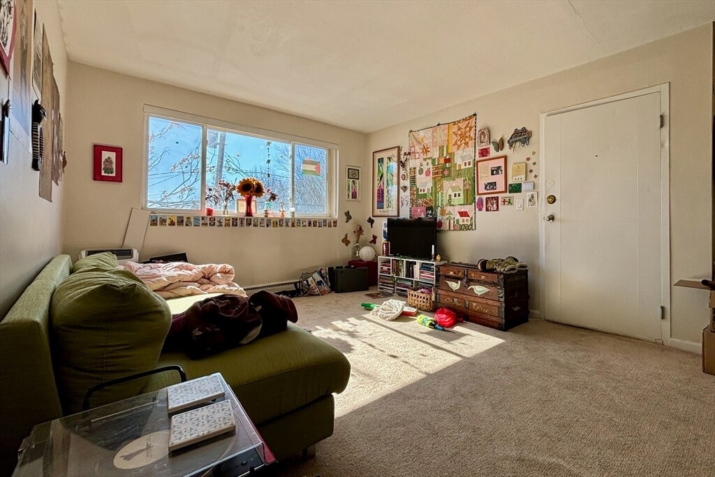 256 Parker Hill Ave in Boston, MA - Building Photo