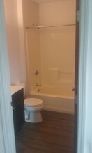8 3rd St, Unit 1 in Lowell, MA - Foto de edificio - Building Photo