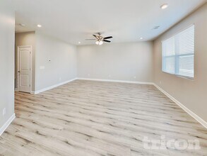 2063 Neill Ln in Cross Plains, TN - Building Photo - Building Photo