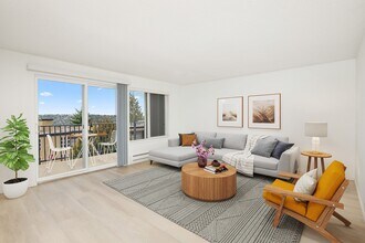 Arrive Magnolia West in Seattle, WA - Building Photo - Building Photo