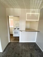 Avalon Place in Wilmington, CA - Building Photo - Interior Photo