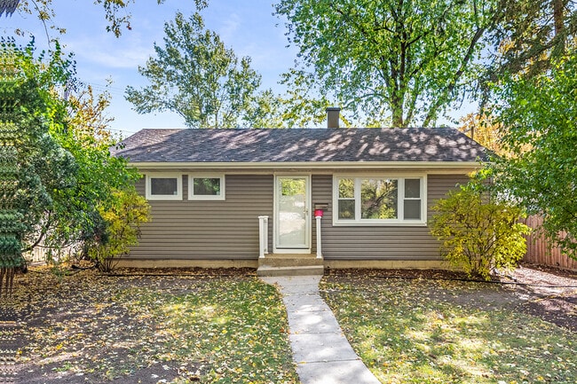 644 W Hinsdale Ave