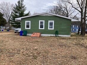 37 Lawn St in Attleboro, MA - Building Photo - Building Photo