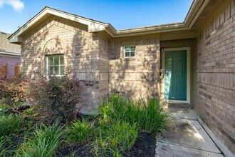 16708 Black Kettle Dr in Leander, TX - Building Photo - Building Photo