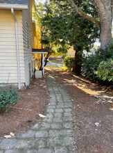 6685 SW Preslynn Dr in Portland, OR - Building Photo - Building Photo