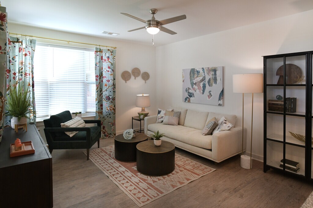 Cottages at Cades Cove Apartments in Maryville, TN