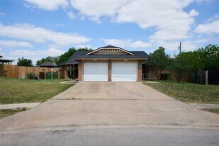 2003 Old W Pl in Round Rock, TX - Building Photo