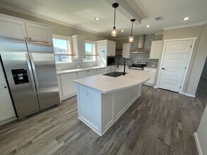 428 Zacapa Ave in Venice, FL - Building Photo - Building Photo