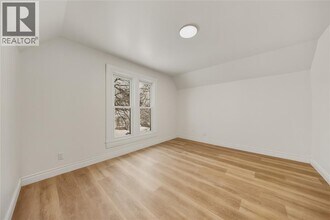 165 College Ave N in Sarnia, ON - Building Photo - Building Photo