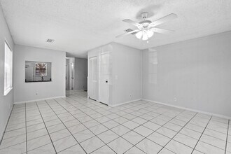 408 N Cypress Dr in Tequesta, FL - Building Photo - Building Photo