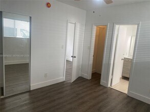 479 SW 3rd St in Miami, FL - Building Photo - Building Photo