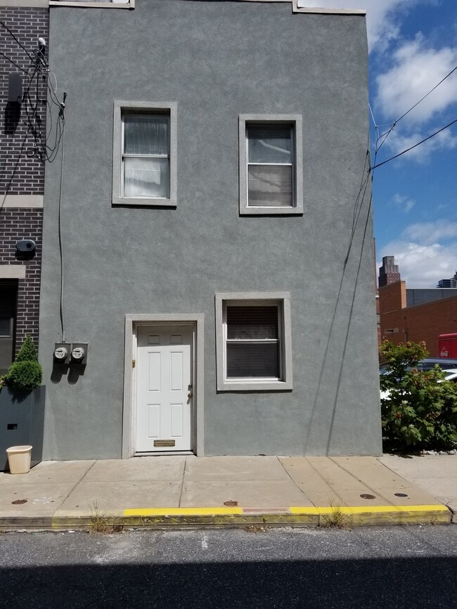 1816 South St, Unit 2nd