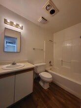 1004 Beverly Ave in Kingman, AZ - Building Photo - Building Photo