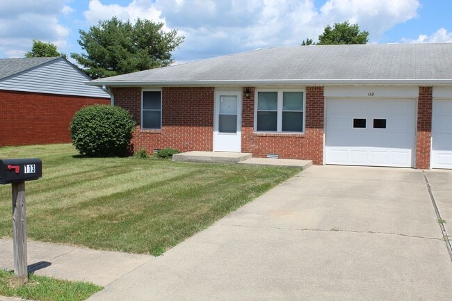 113 Smith St in Pittsboro, IN - Building Photo - Building Photo
